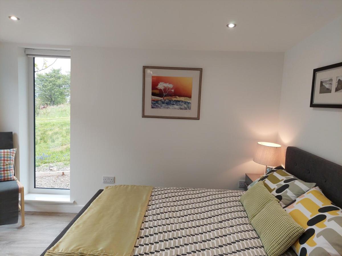 Bayview Lodge New Spacious Apartment Breakish Eksteriør bilde